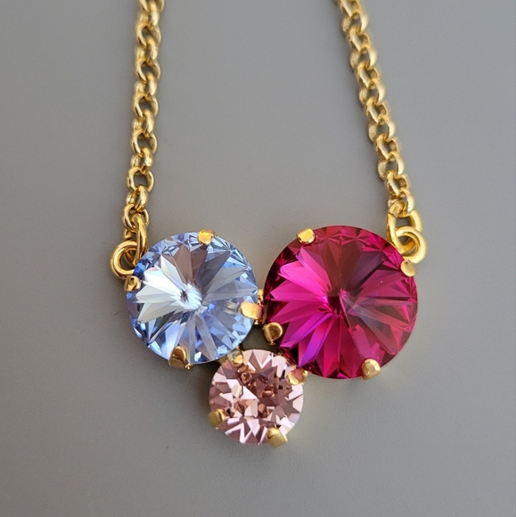 Austrian Crystal Cluster Pendant Necklace in Gold - Picture 2 of 10
